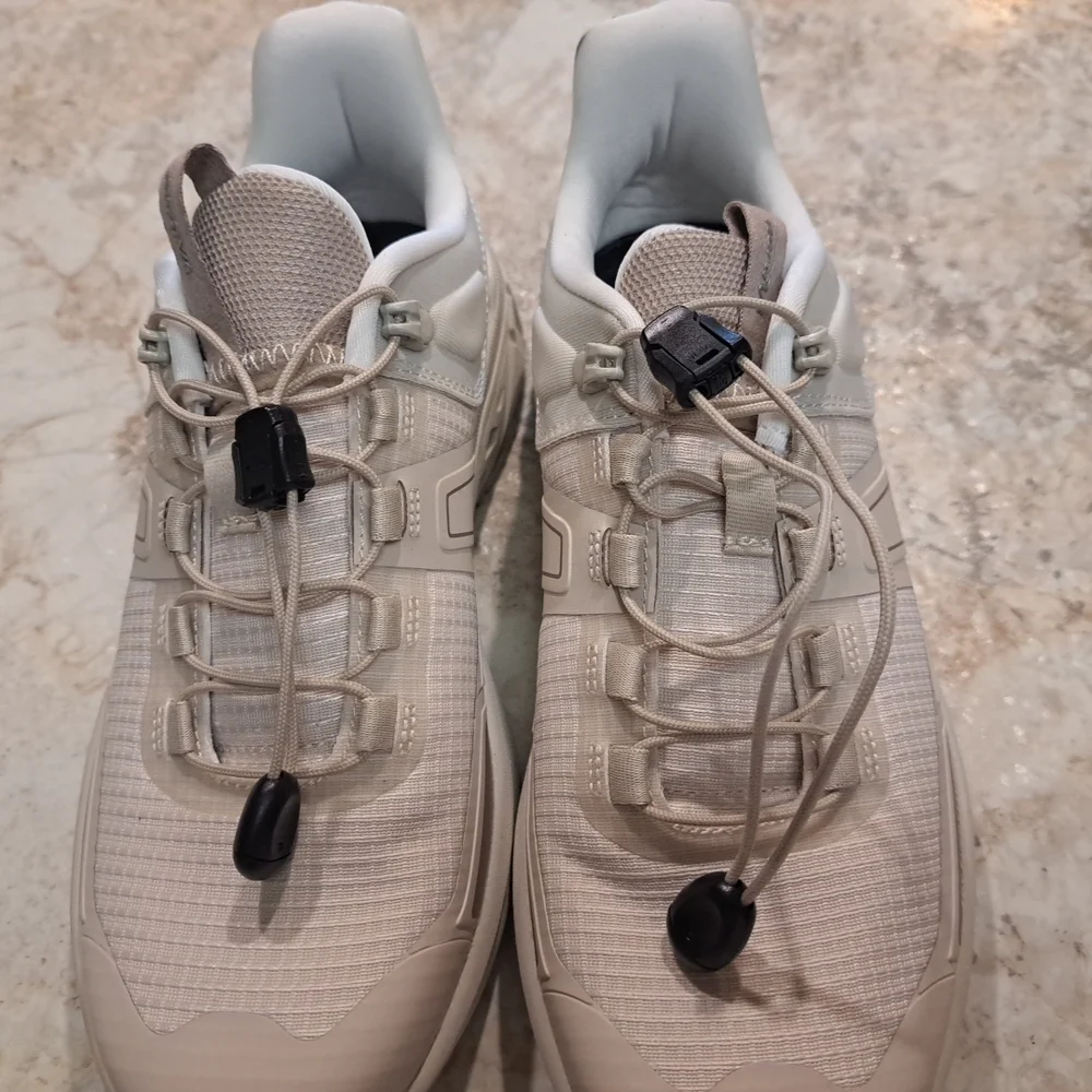 NORTIV 8 Women's Lightweight Hiking Shoes Quick Laces Outdoors Sneakers  Sz 6